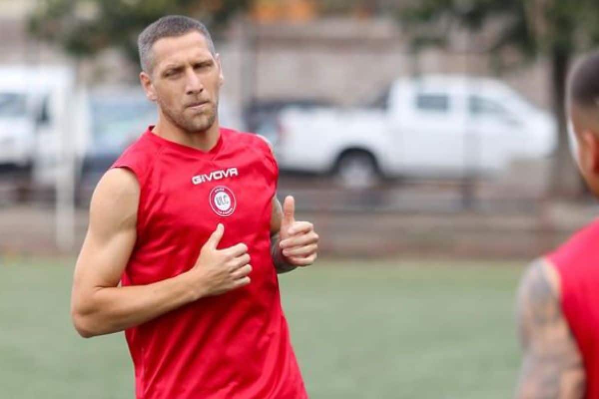 Luciano Aued entrenando
