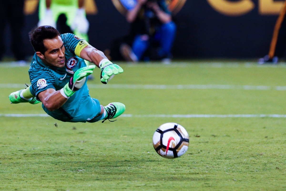 Claudio Bravo