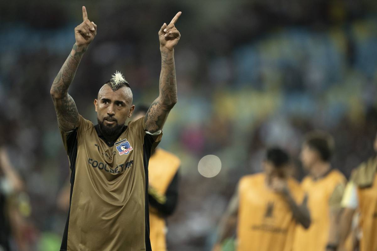 Arturo Vidal lanzó 'dardo' a Alianza Lima