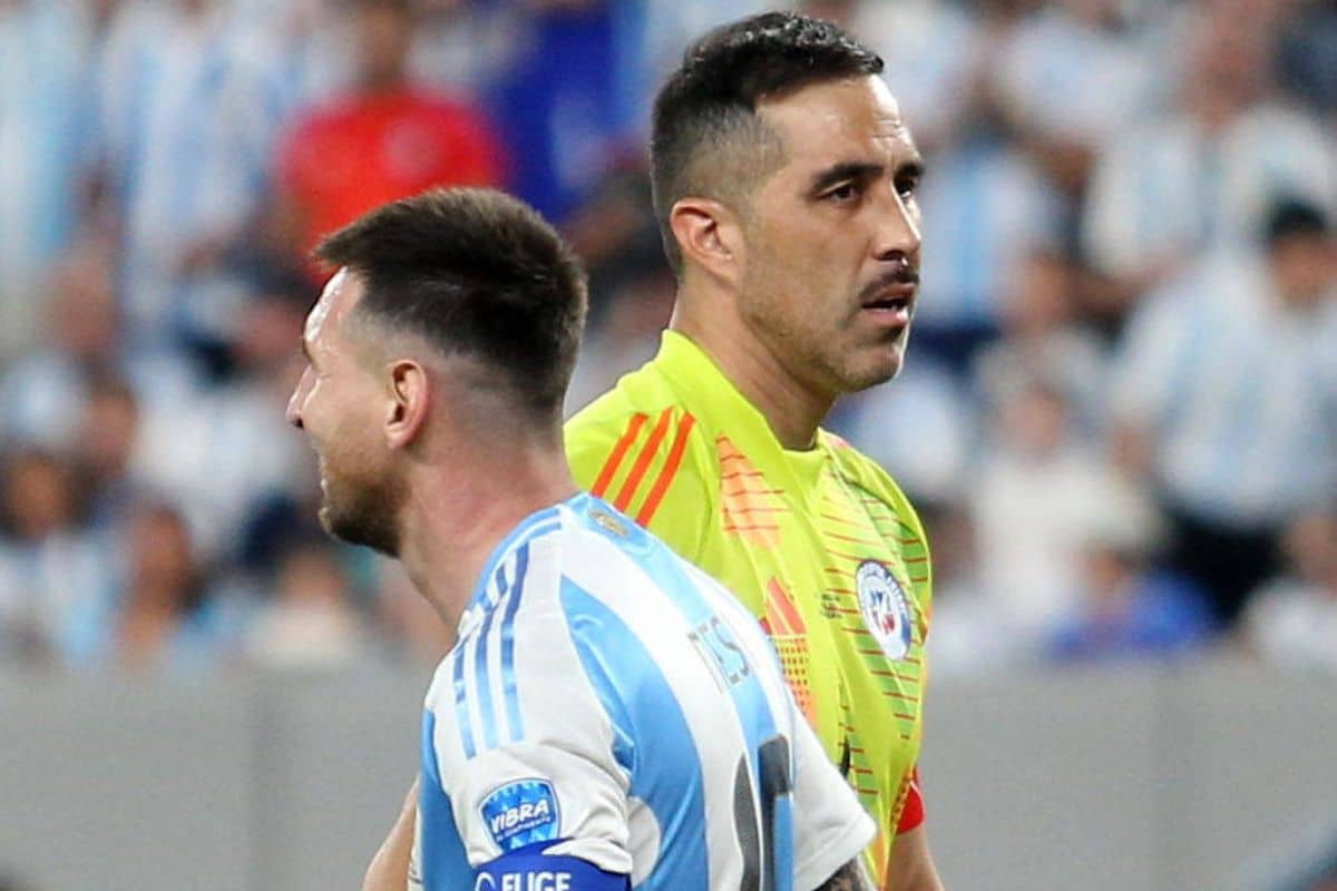 Claudio Bravo y Messi