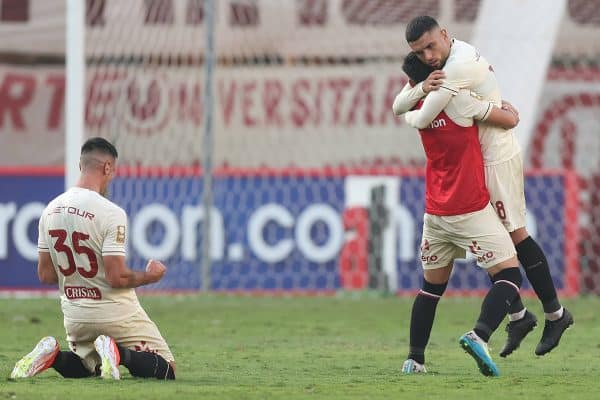 Universitario