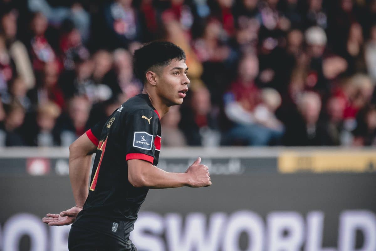Darío Osorio en la UEFA Europa League
