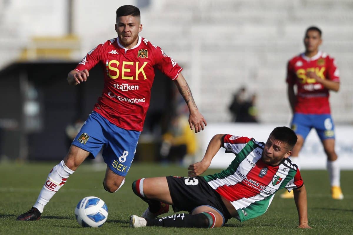 Víctor Méndez jugó en Unión Española dentro del fútbol chileno. (Foto: IMAGO)