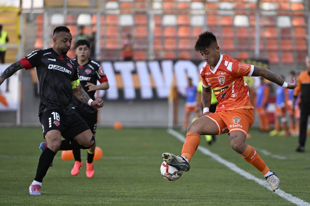 Mauro Brasil jugando para Cobreloa
