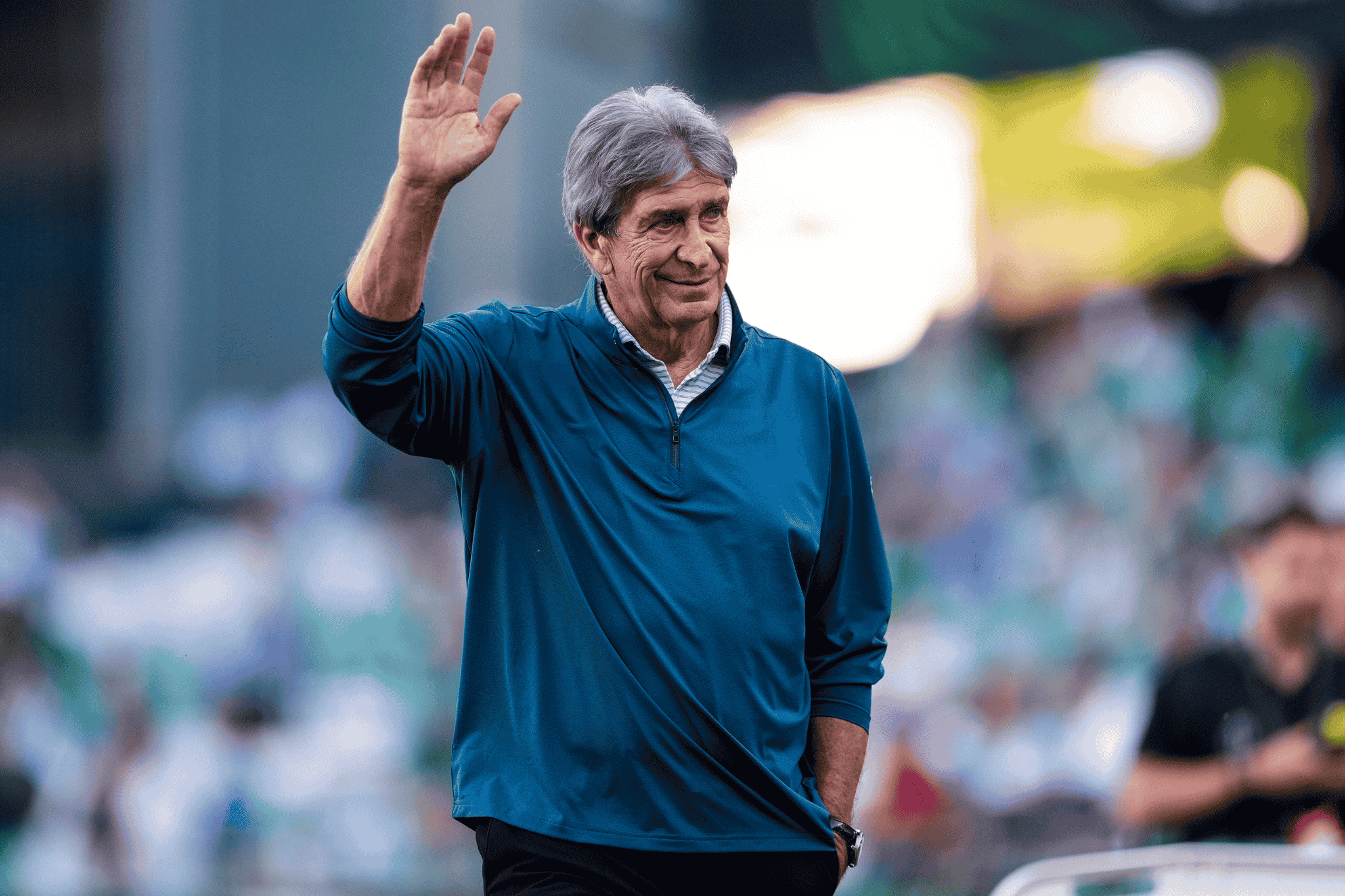 Manuel Pellegrini apunta a 2 compañeros de jugadores chilenos para el mercado de fichajes