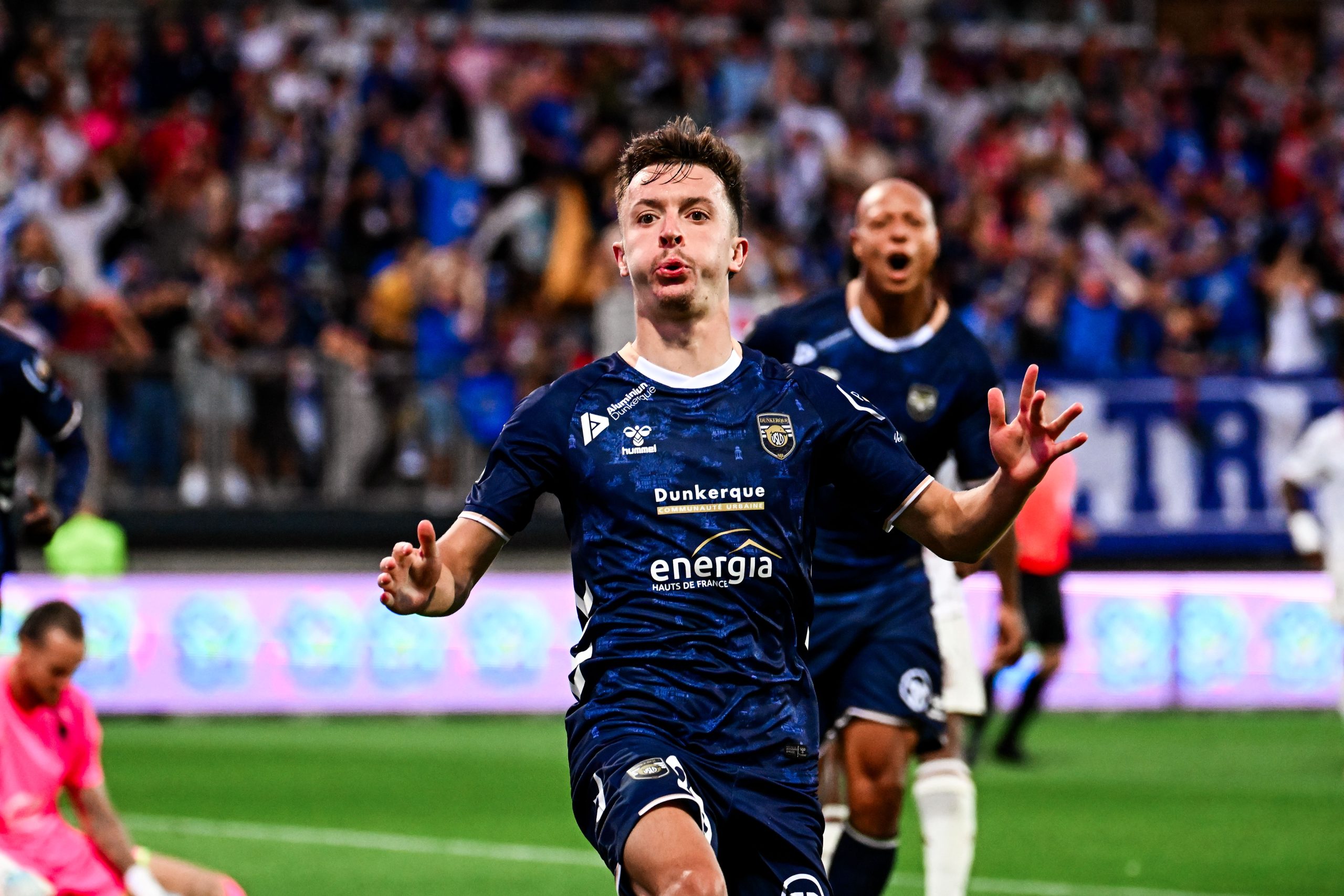 Mercato ASSE : après l'Espagne, l'Angleterre s'attaque à son tour à Enzo Bardeli pour l'été 2026