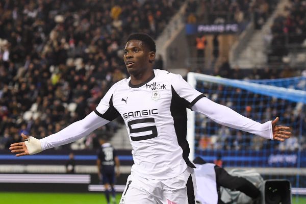 Mercato Rennes : Breel Embolo proposé au club qui défie l'UEFA et son fair-play financier, promesse d'une belle vente ?