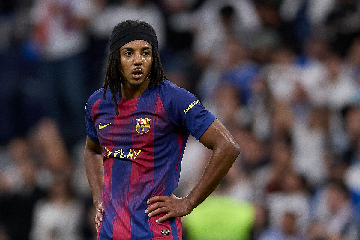 Mercato Barça : un latéral aux 13 passes décisives ciblé pour concurrencer Jules Koundé