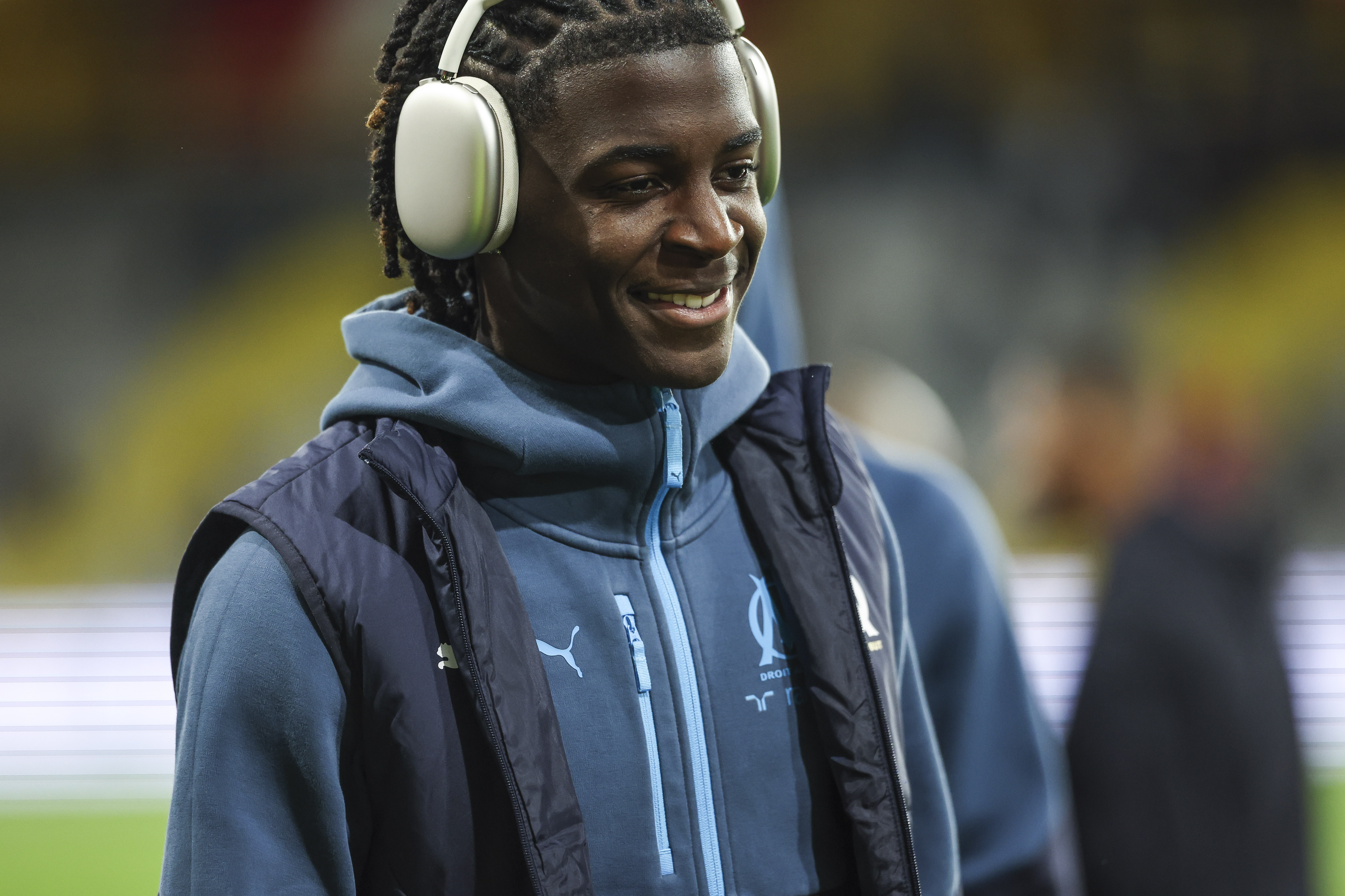 Mercato OM : l'impressionnante liste des 9 prétendants de Darryl Bakola qui risquent de déchanter