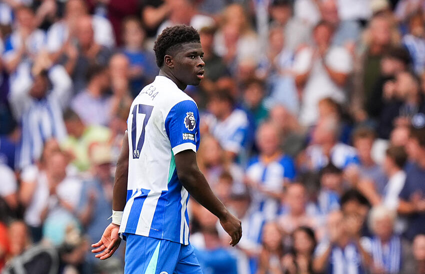 Mercato Manchester United : Carlos Baleba en feu à la CAN et sur le radar d'un deuxième cador de Premier League