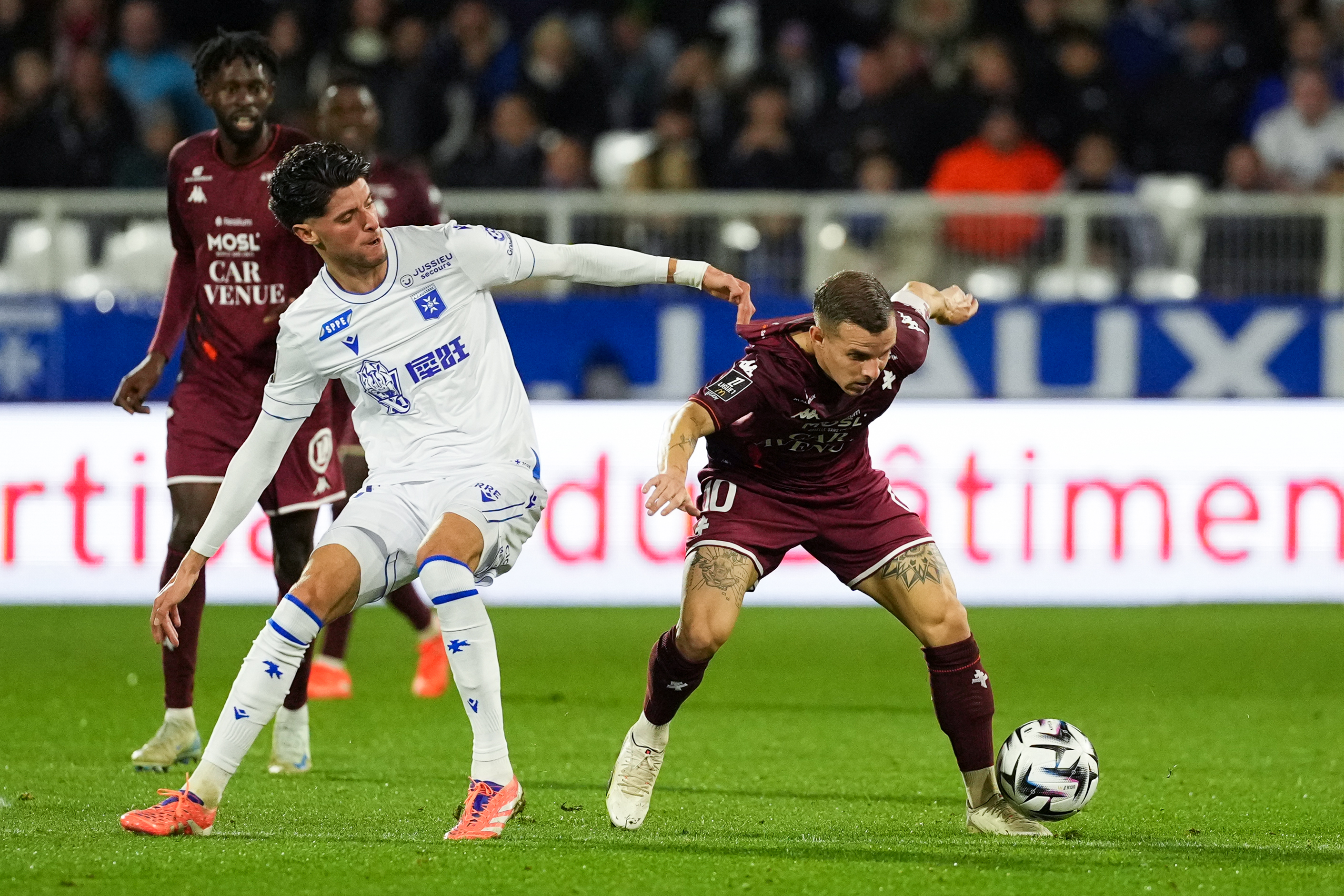 Le match Metz - Auxerre à suivre en DIRECT commenté (22e journée Ligue 1)