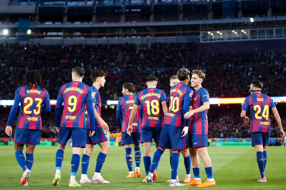 Mercato Manchester United : une offre folle de 100 M¬ pour un joueur du Barça récemment prolongé ?