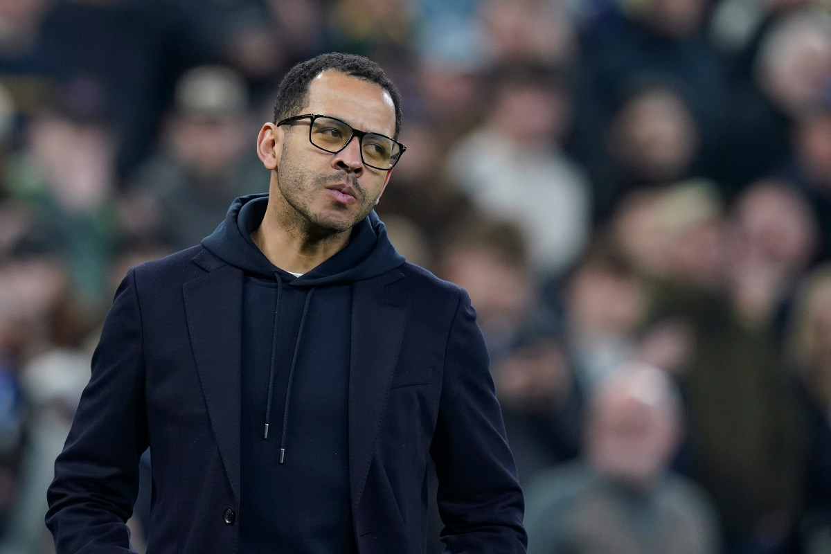 Mercato - Chelsea fixe une date inattendue pour trancher l'avenir de Liam Rosenior