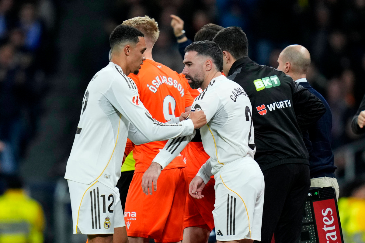 Mercato Real Madrid : Carvajal remplacé par un latéral de Manchester United ?