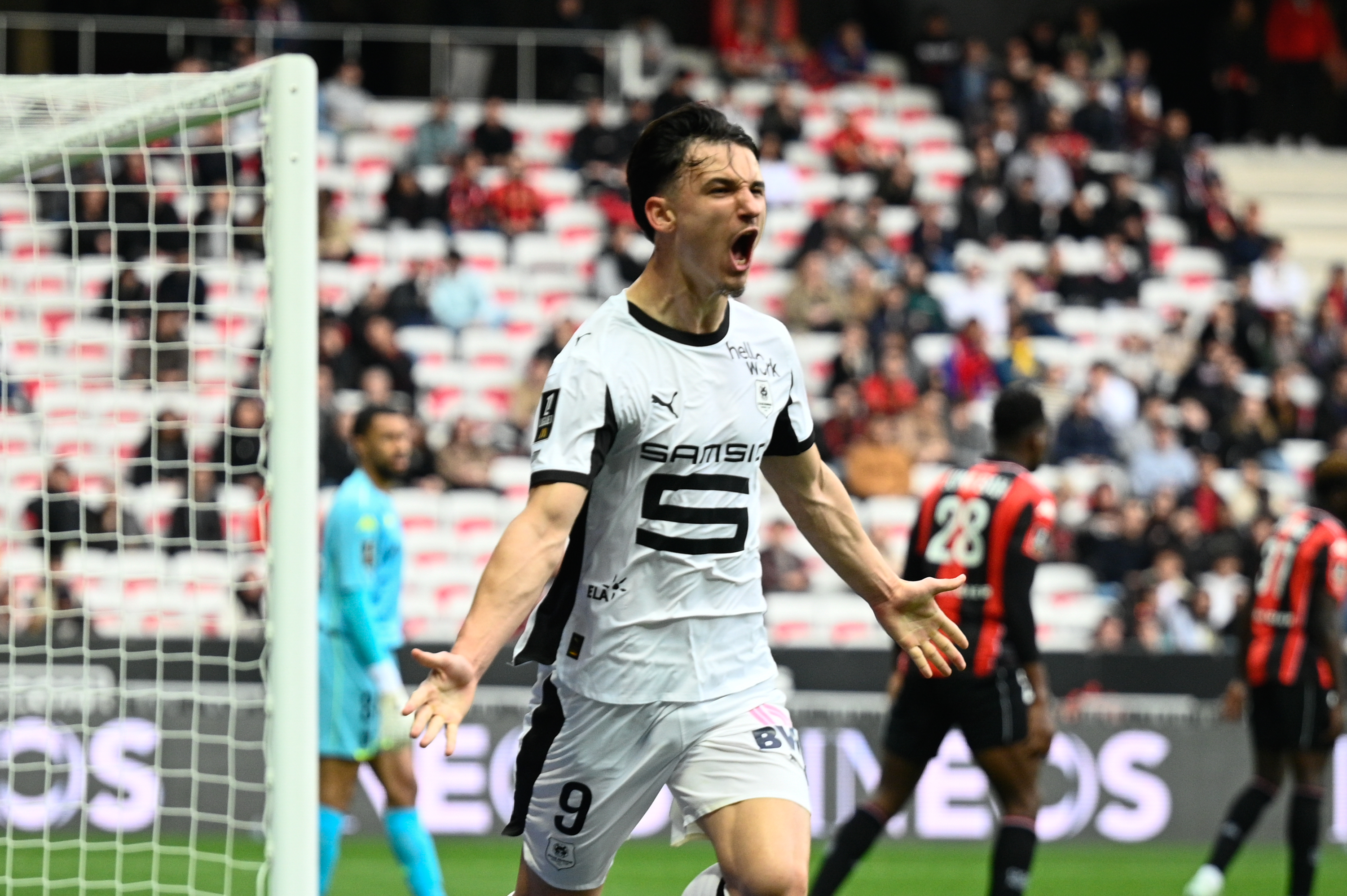 Mercato Rennes : réaliser une saison complète avec un club européen, Lepaul vend la mèche sur son avenir