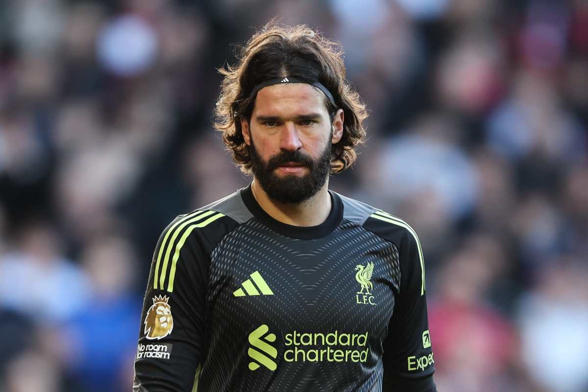 Mercato Liverpool : un gros point d'interrogation sur l'avenir d'Alisson, une short-list de 4 gardiens pour lui succéder