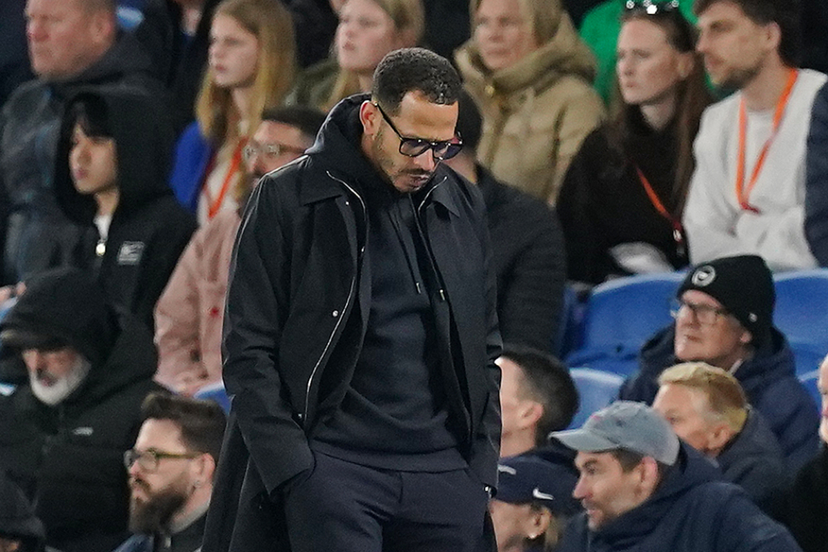 Chelsea : c'est risible, ils n'ont aucune idée de ce qu'ils font - Après le fiasco Rosenior, Gary Neville accable les dirigeants