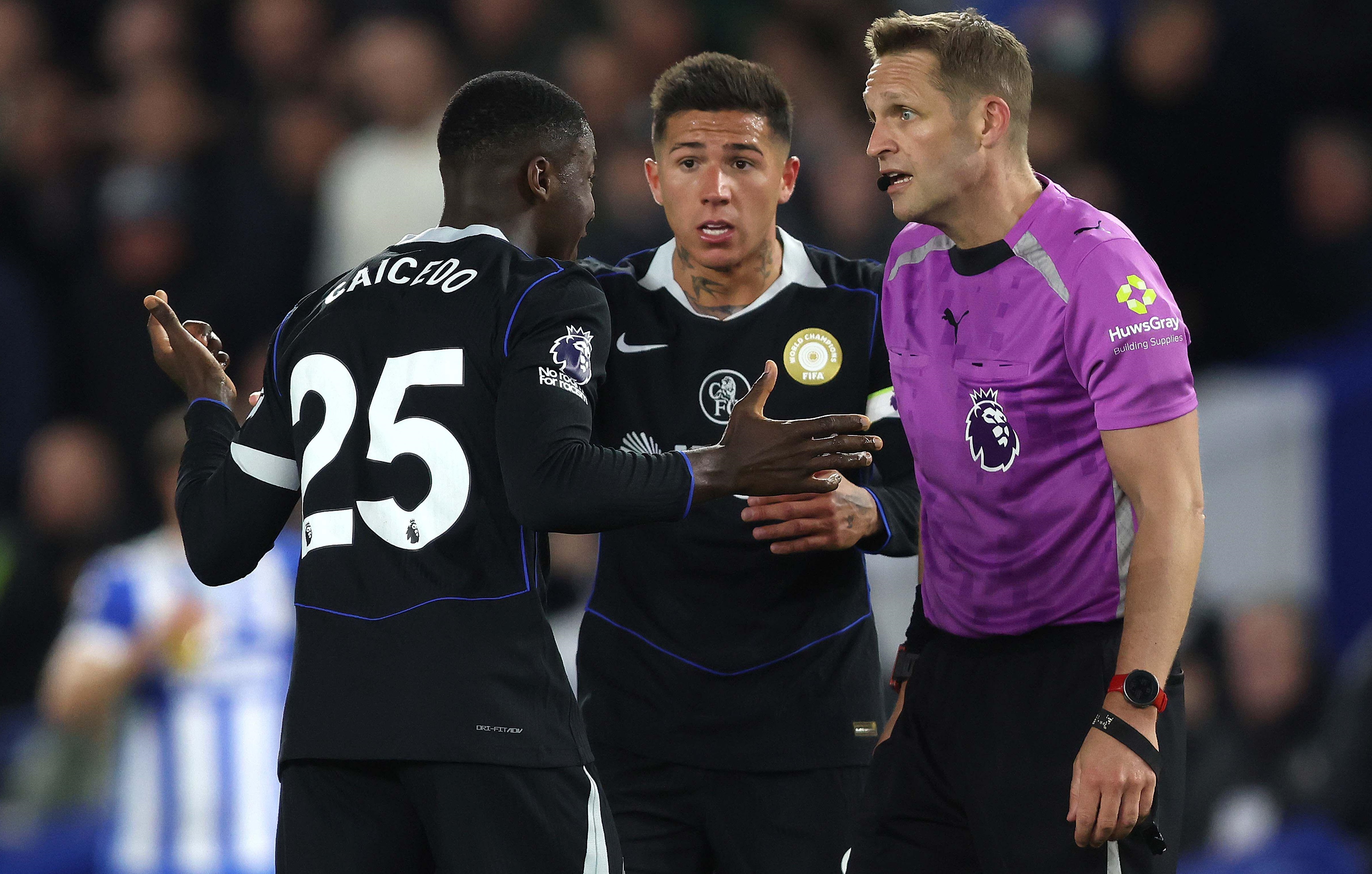 Ils ne méritent pas de jouer pour Chelsea, l'énorme coup de gueule de l'ancienne gloire Frank Leboeuf