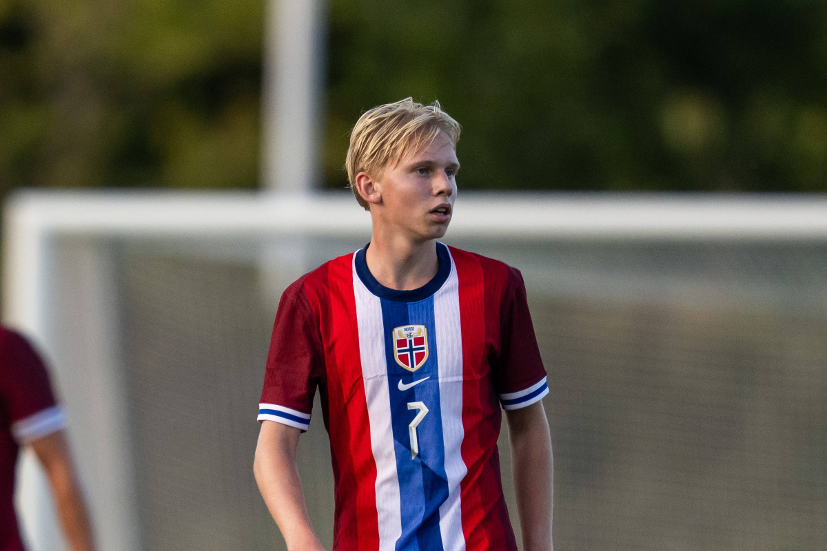 Mercato : 16 ans et déjà baptisé “le nouveau Odegaard”! Liverpool, Arsenal et Chelsea s'arrachent Eirik Granaas