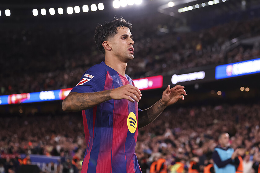 Mercato – Le Barça revoit sa position pour Joao Cancelo, négociations en cours avec Al-Hilal