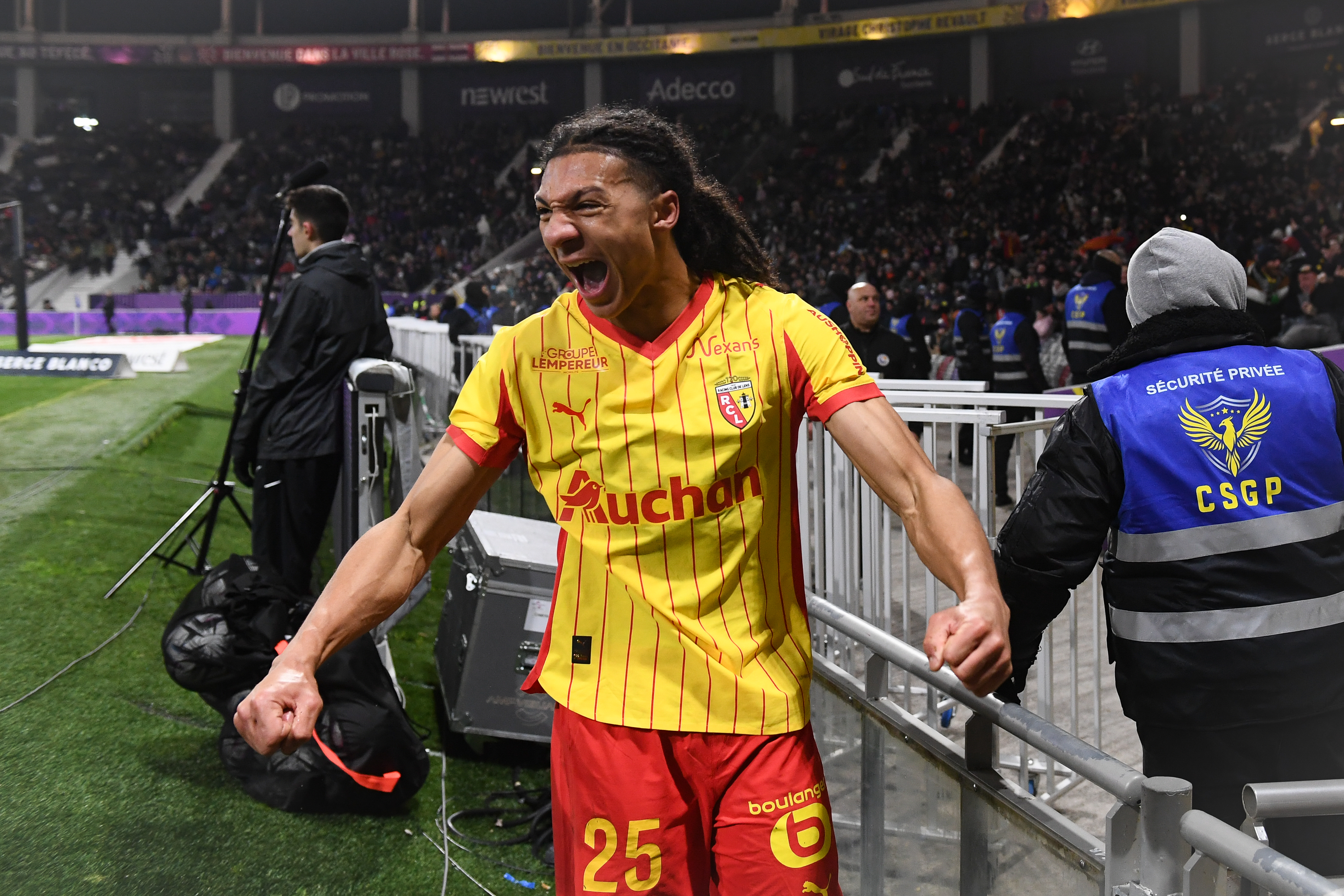 Mercato Lens : un club de Ligue 1 prêt à tenter sa chance sur la révélation Ismaëlo Ganiou