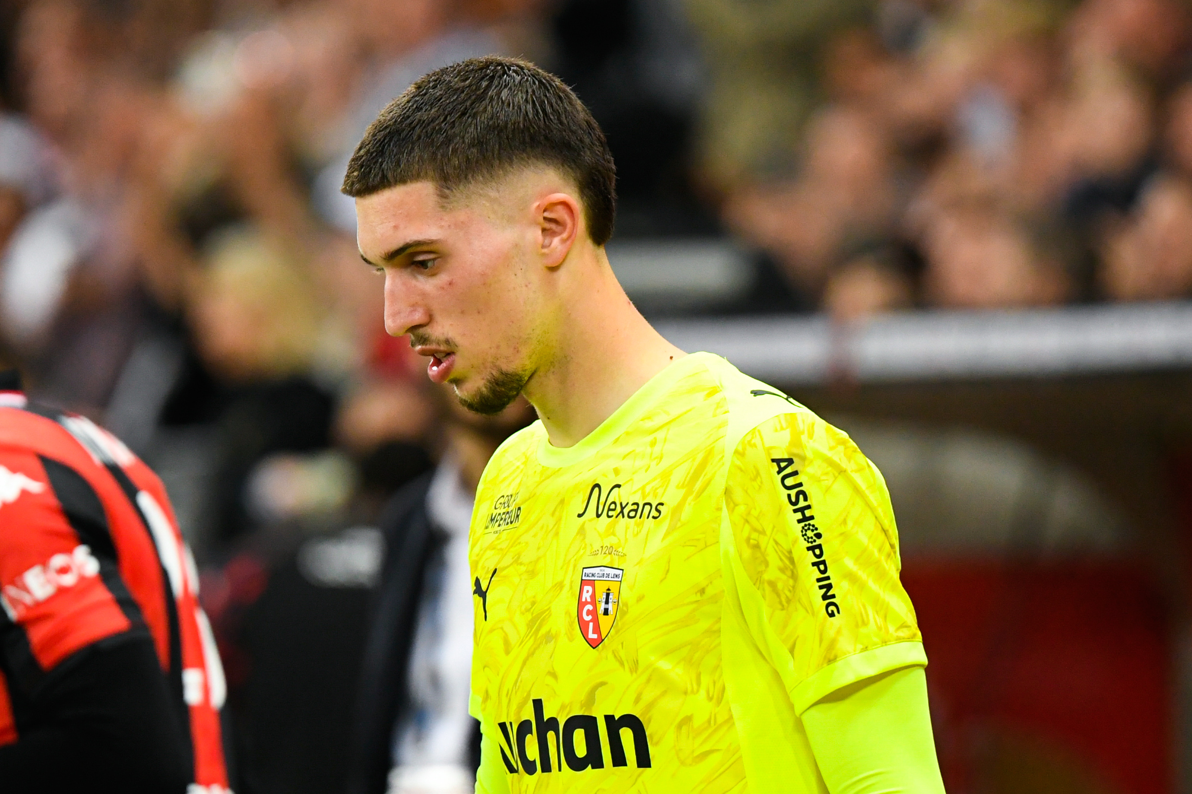 Mercato RC Lens : les dirigeants prêts à aller contre la volonté de Robin Risser ?