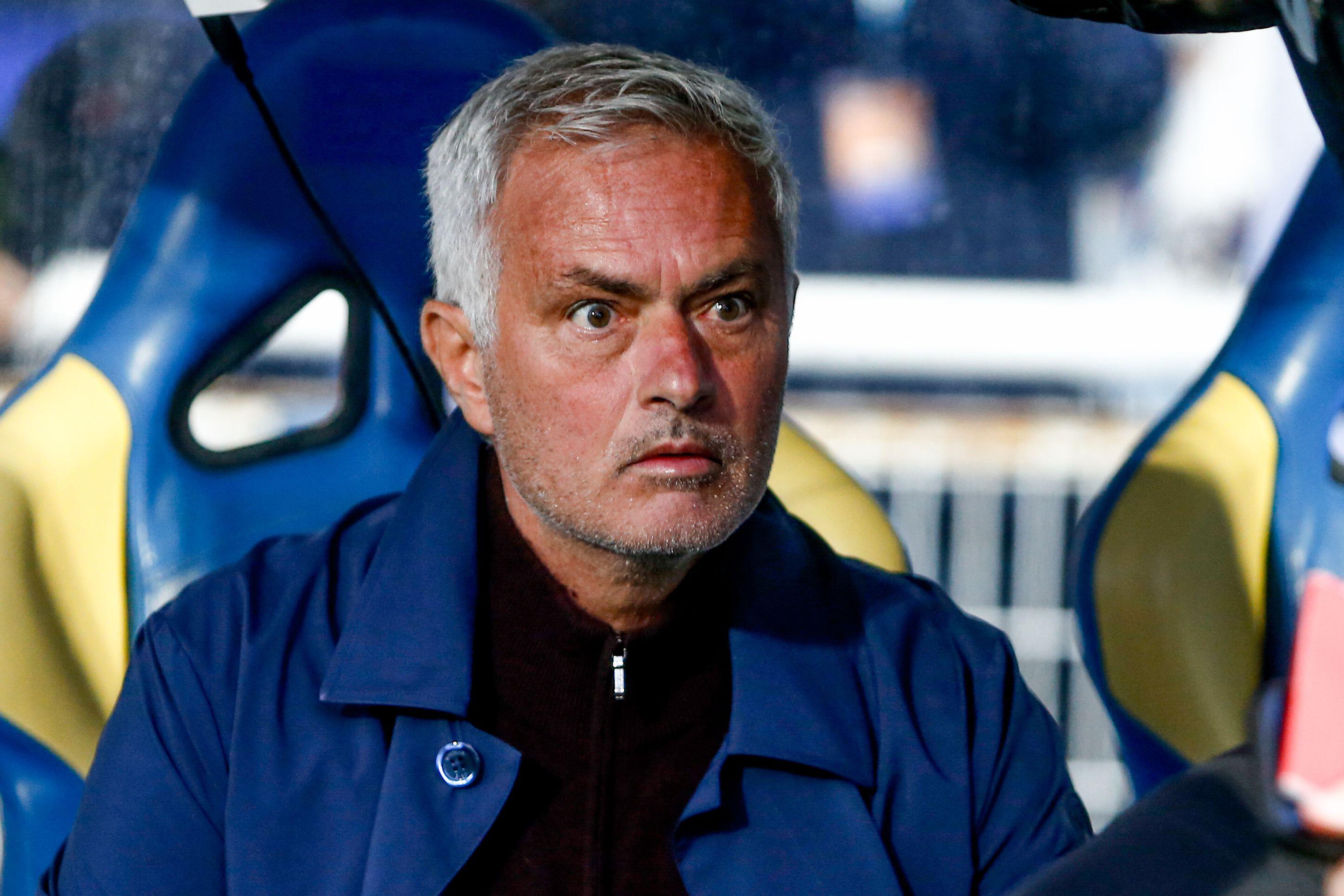 Real Madrid : Mourinho impressionné par un partant annoncé, son mercato chamboulé