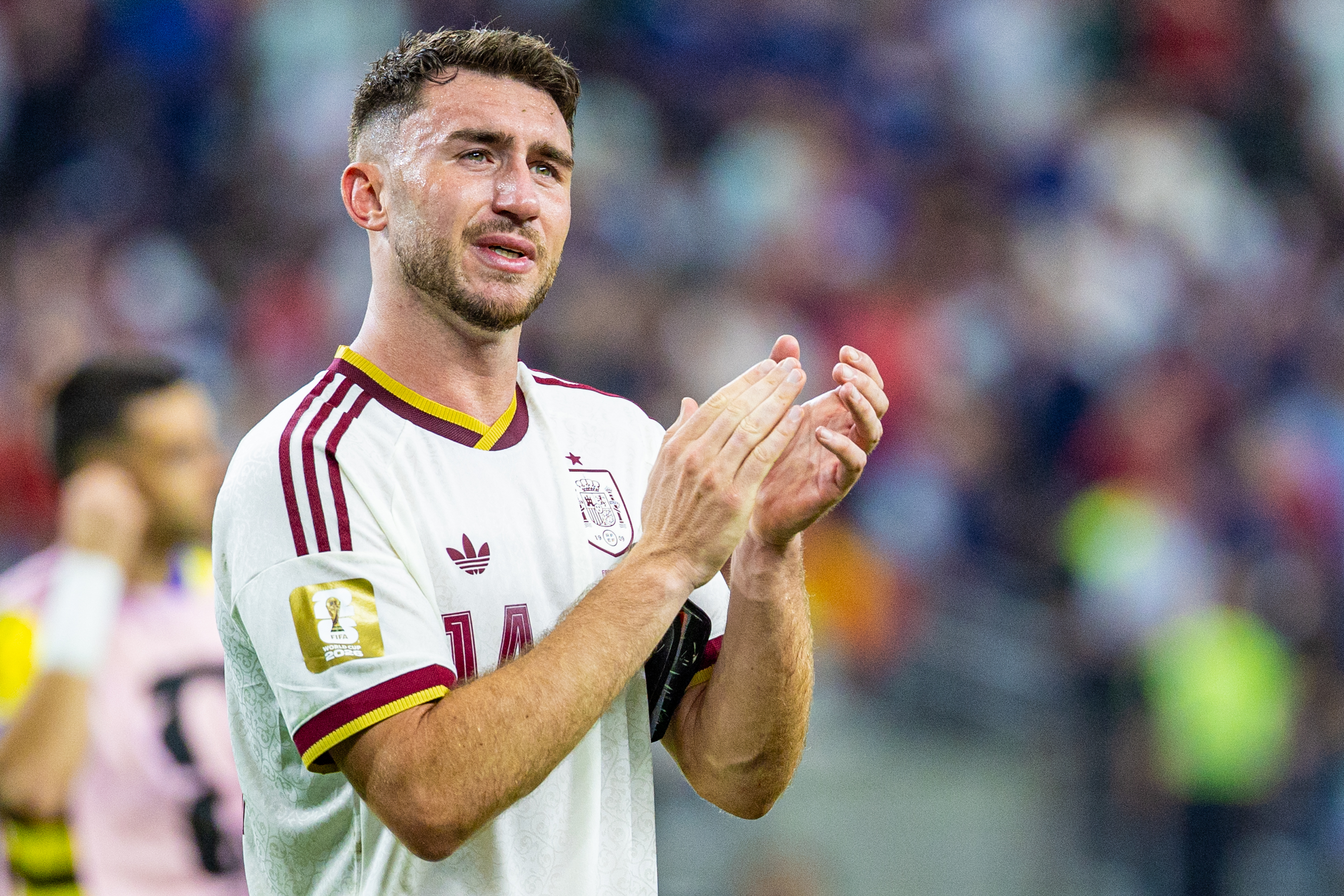 Mercato Barça : une nouvelle option pour Hansi Flick en défense centrale... et ce n'est pas Aymeric Laporte !