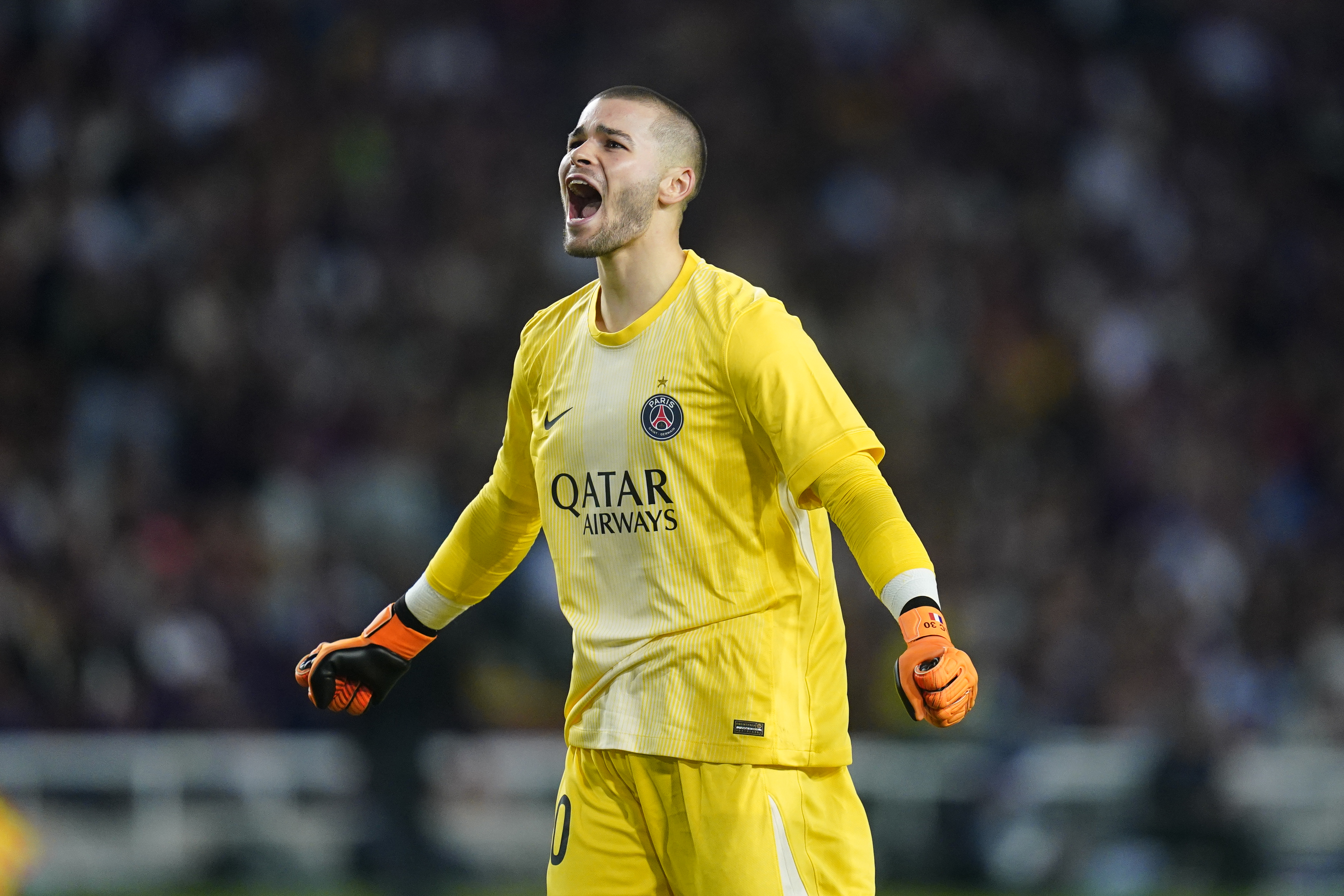 Mercato PSG : le 6e de Serie A entre en lice pour Lucas Chevalier