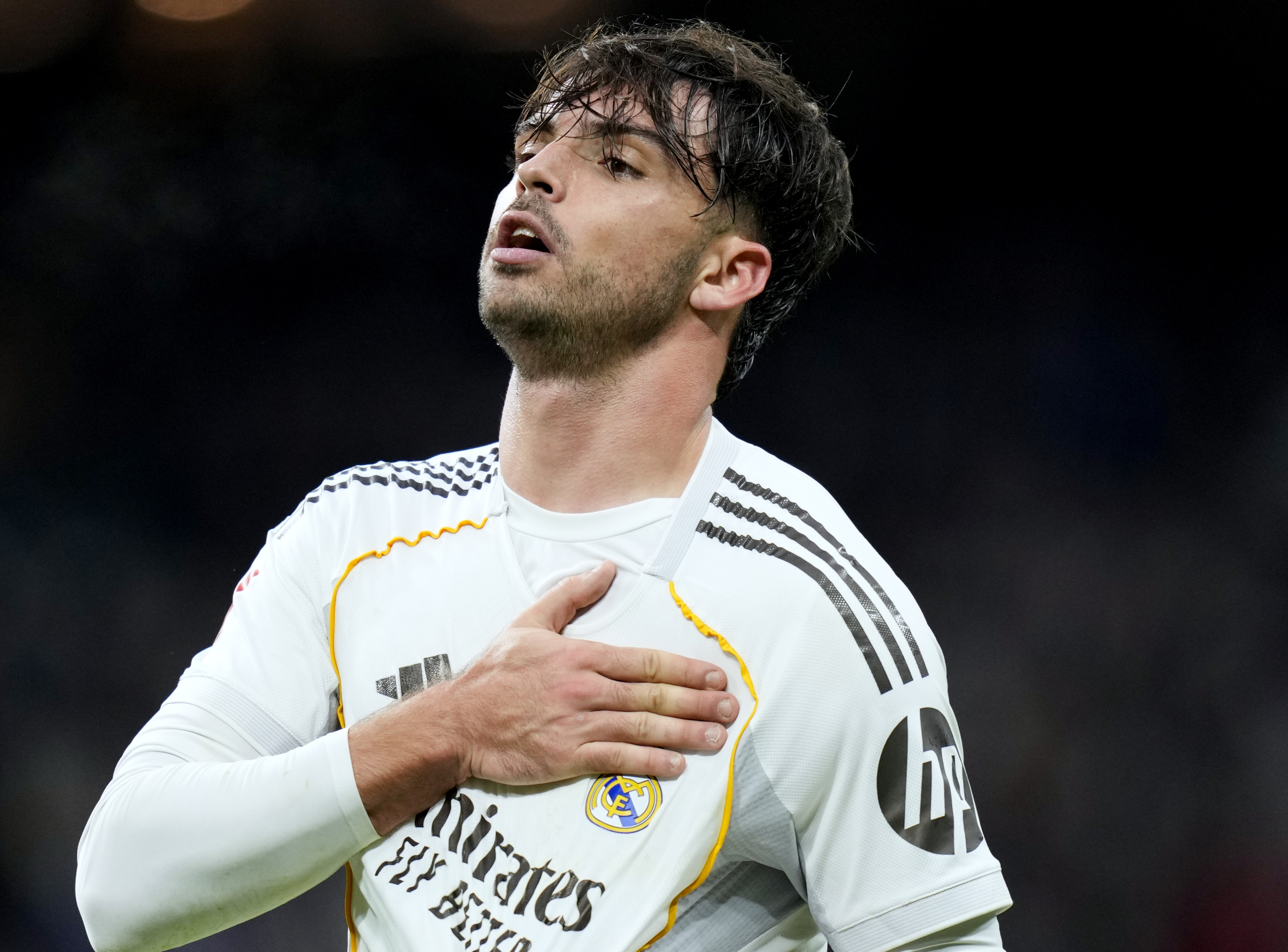 Mercato Real Madrid : un cador de Ligue 1 lâche une offre surprise pour Raul Asencio