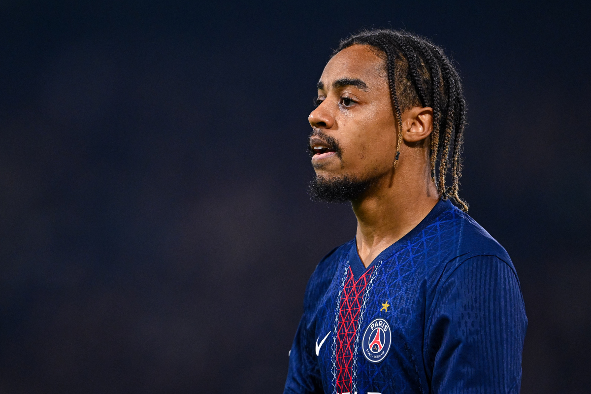Mercato Liverpool : rien garantir à personne..., Iraola évasif sur l'avenir de la principale victime du transfert de Barcola