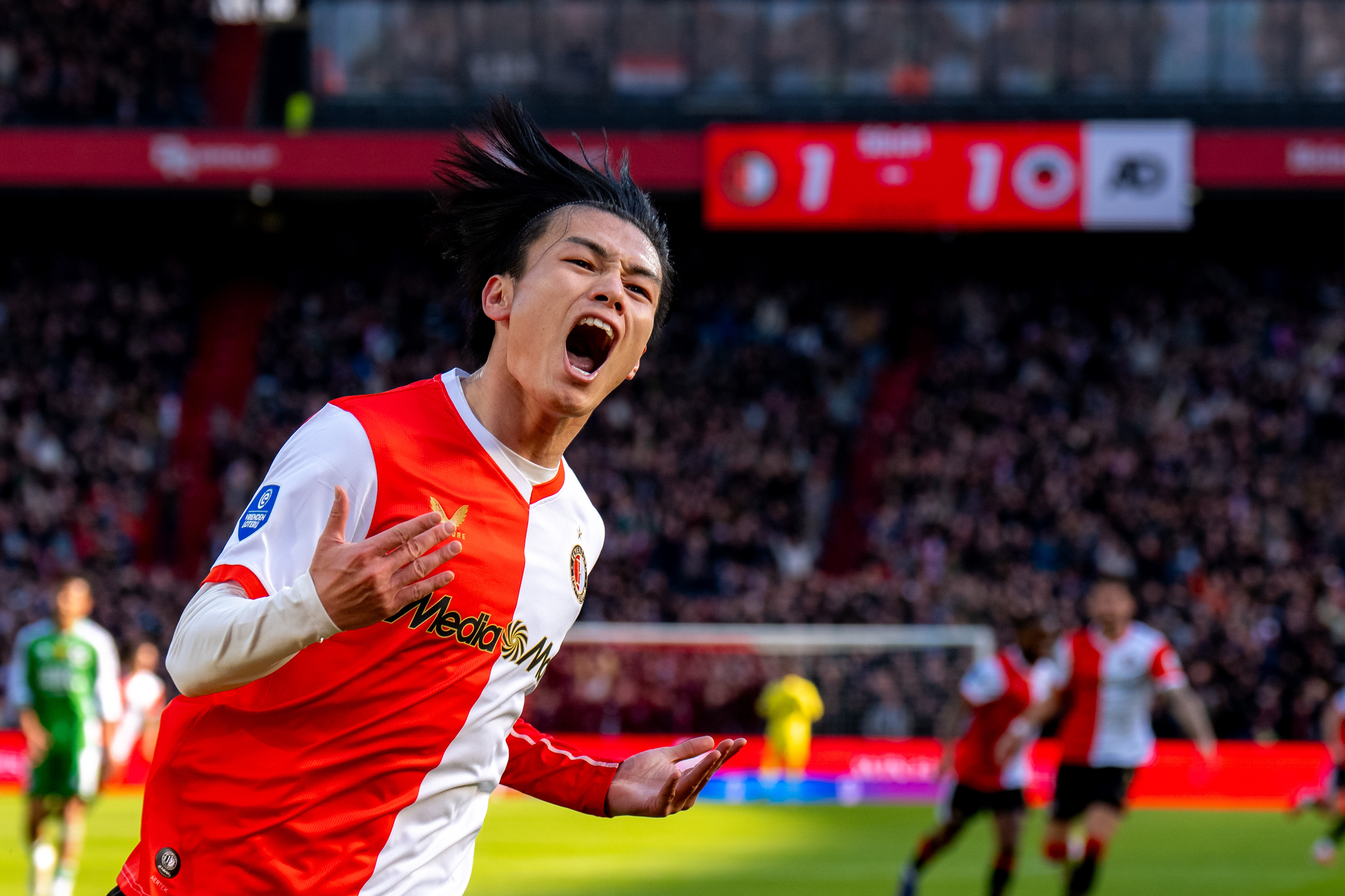Mercato LOSC : le successeur de Matias Fernandez-Pardo arrive en provenance du Feyenoord !