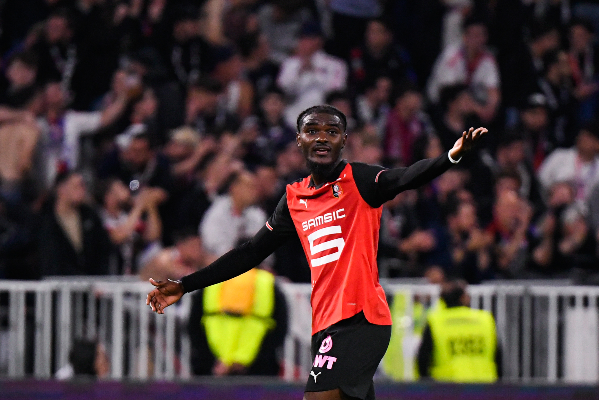 Malgré plusieurs prétendants, le Stade Rennais laisse filer Brassier à prix réduit en Bundesliga