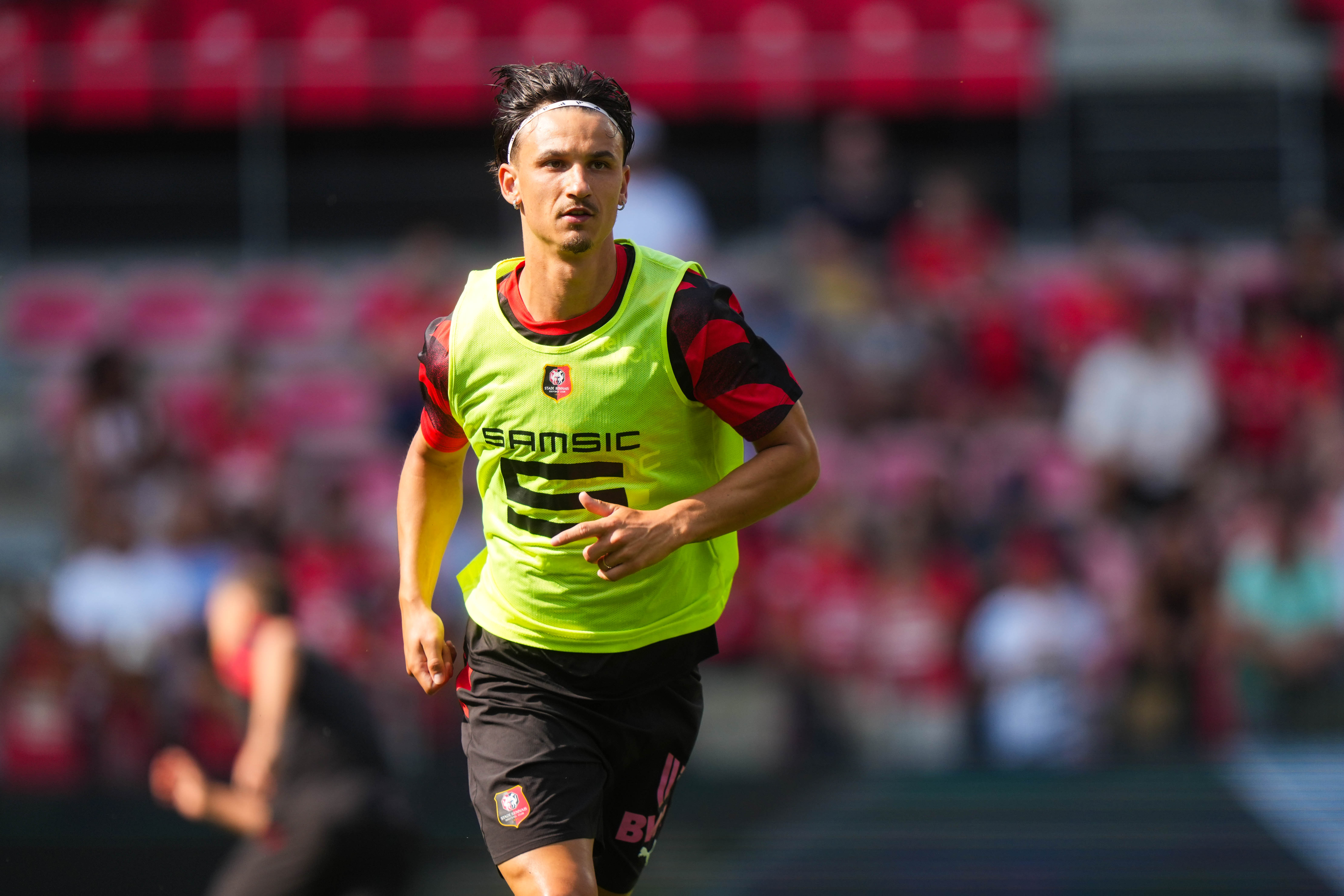 Rennes : Il n'y a pas de discussions, Esteban Lepaul retenu cet été... avant un transfert record au mercato 2027 ?