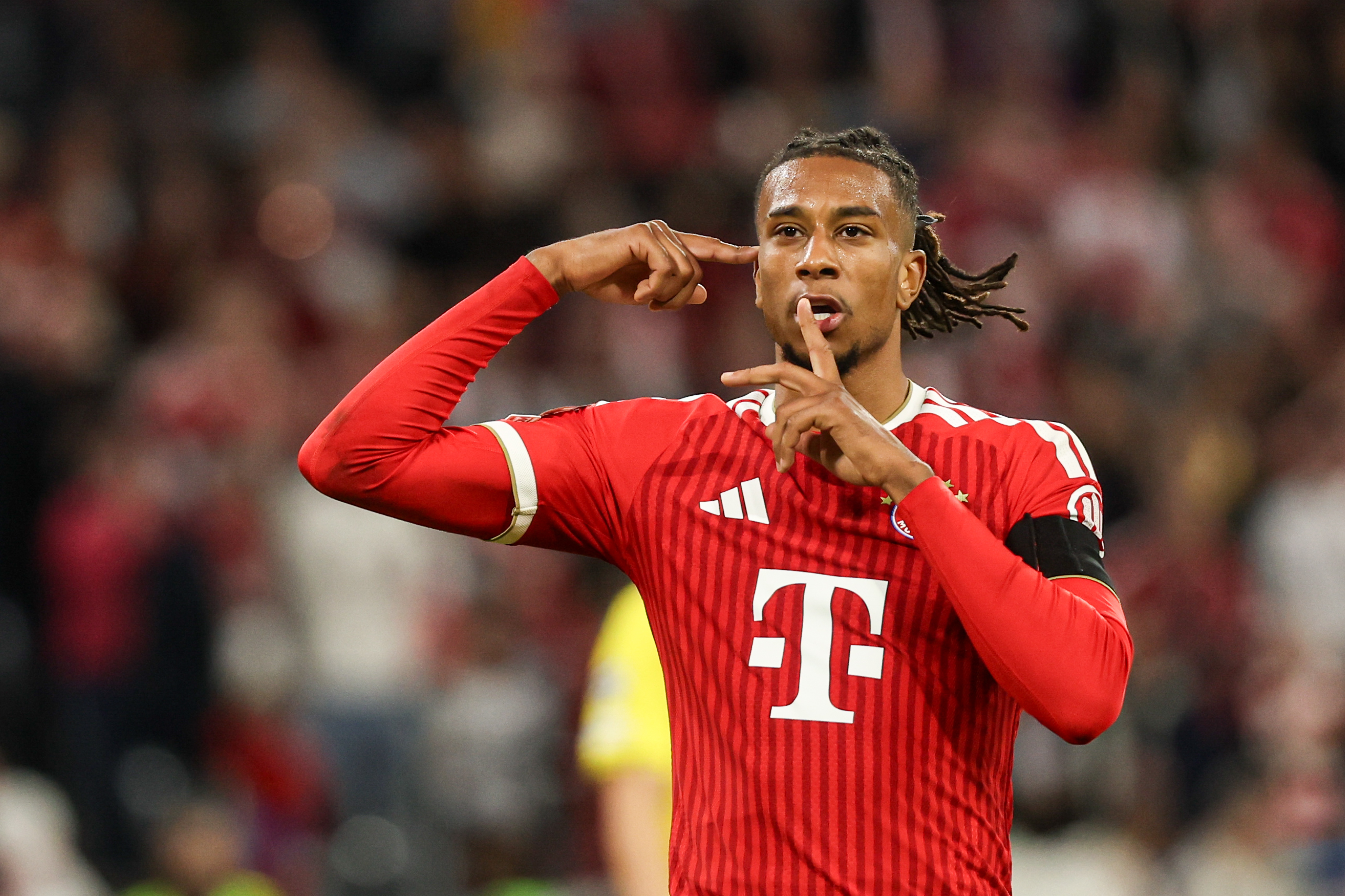 Le Bayern envoie déjà un message au PSG et au Real pour le mercato hivernal au sujet de Michael Olise