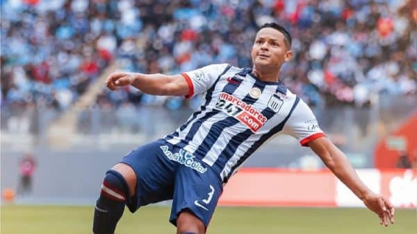 Yordi Vílchez (Defensa Central): 750 mil euros