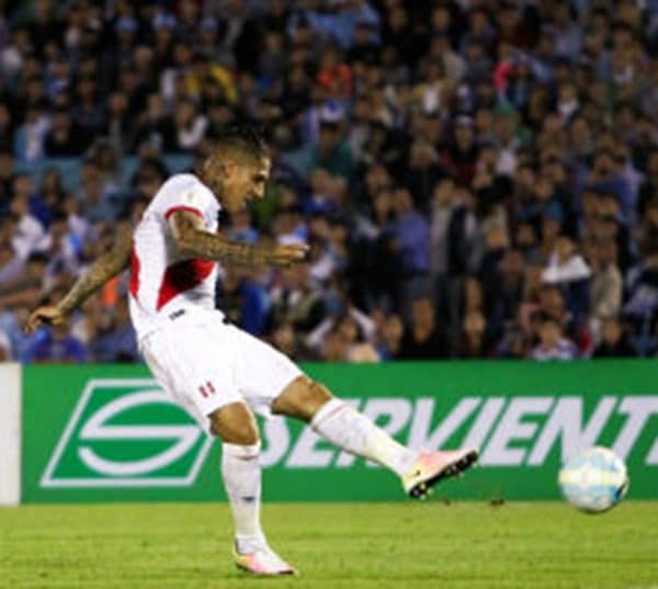 El BREVE paso de PAOLO GUERRERO por Racing Club de Avellaneda