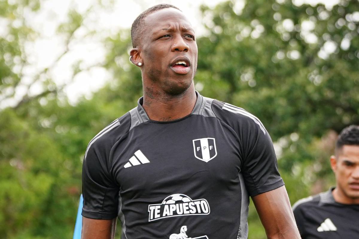 Luis Advíncula