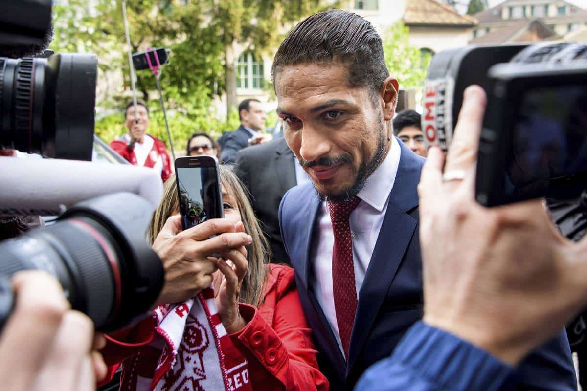 Paolo Guerrero busca acudir al Tribunal de Arbitraje