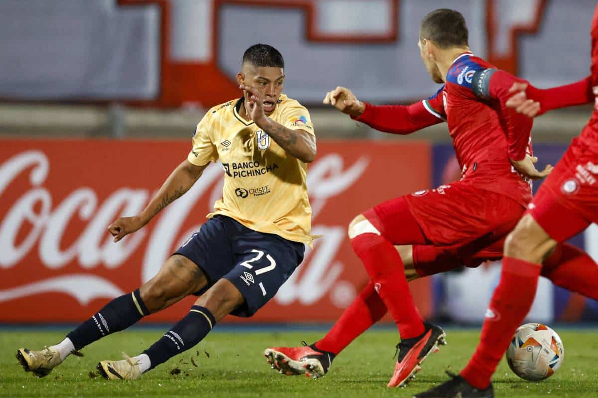 Kevin Quevedo jugó esta temporada en la U. Católica de Ecuador