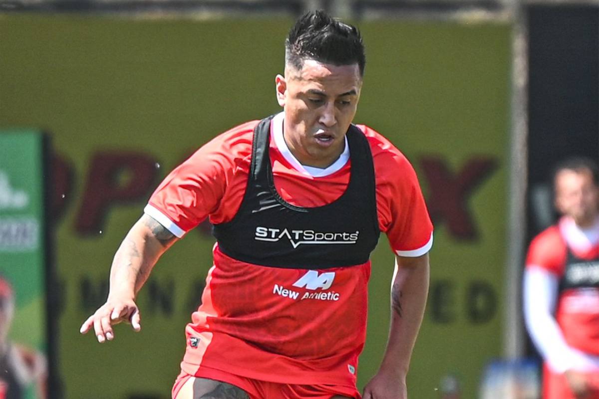 Christian Cueva será tomado en cuenta para duelo ante Alianza Lima