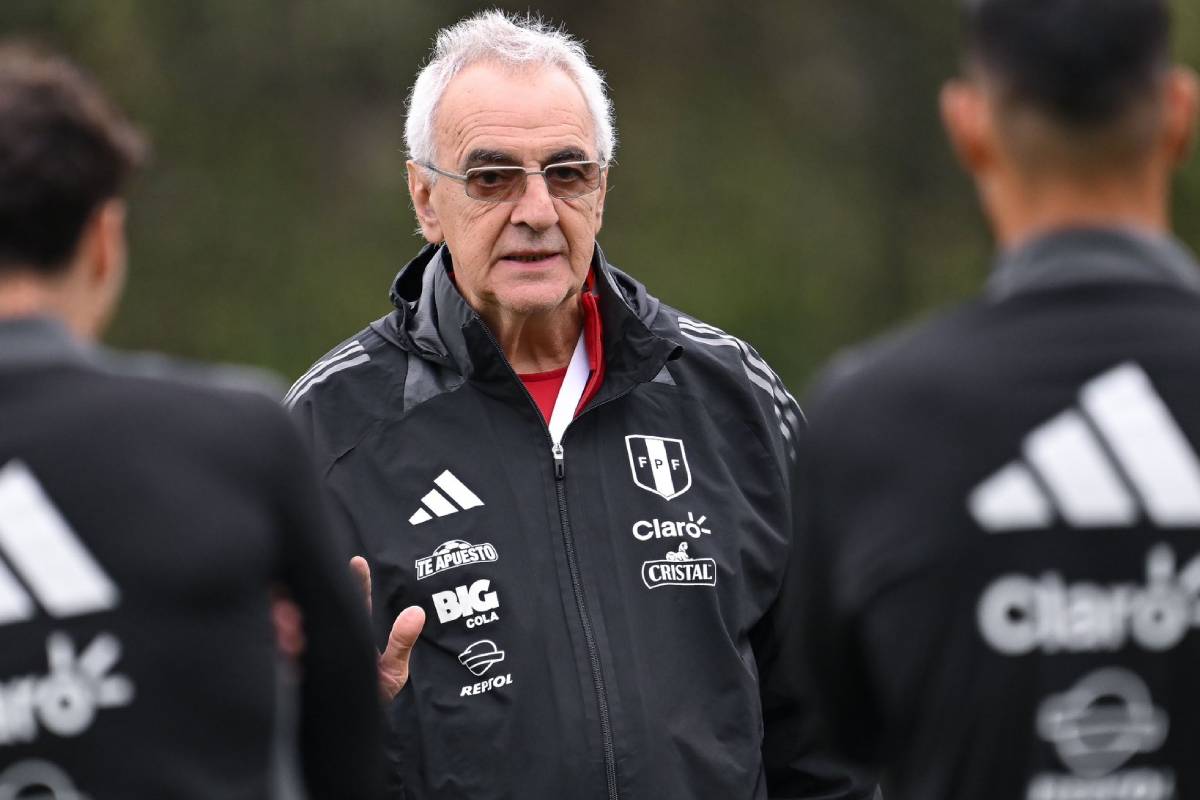 Jorge Fossati brindó conferencia de prensa el último lunes