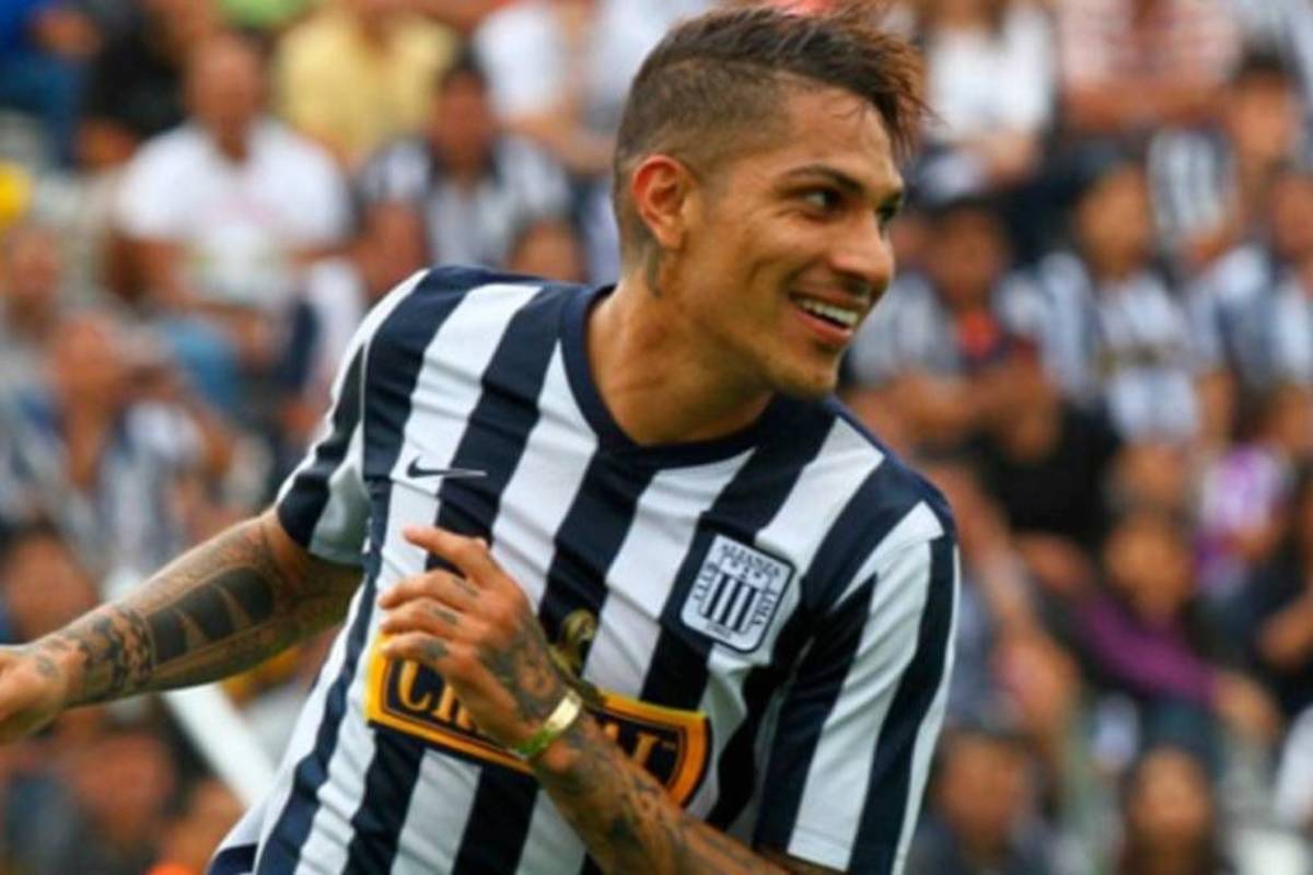 Paolo Guerrero buscará el título nacional con Alianza Lima