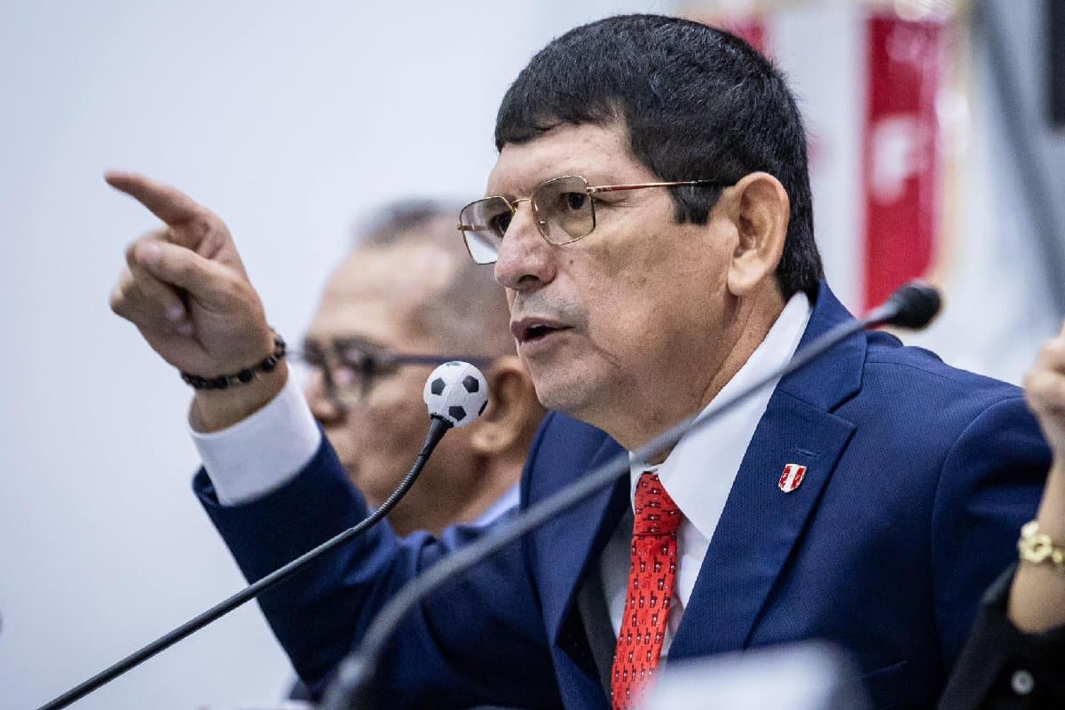 Agustin-Lozano-1