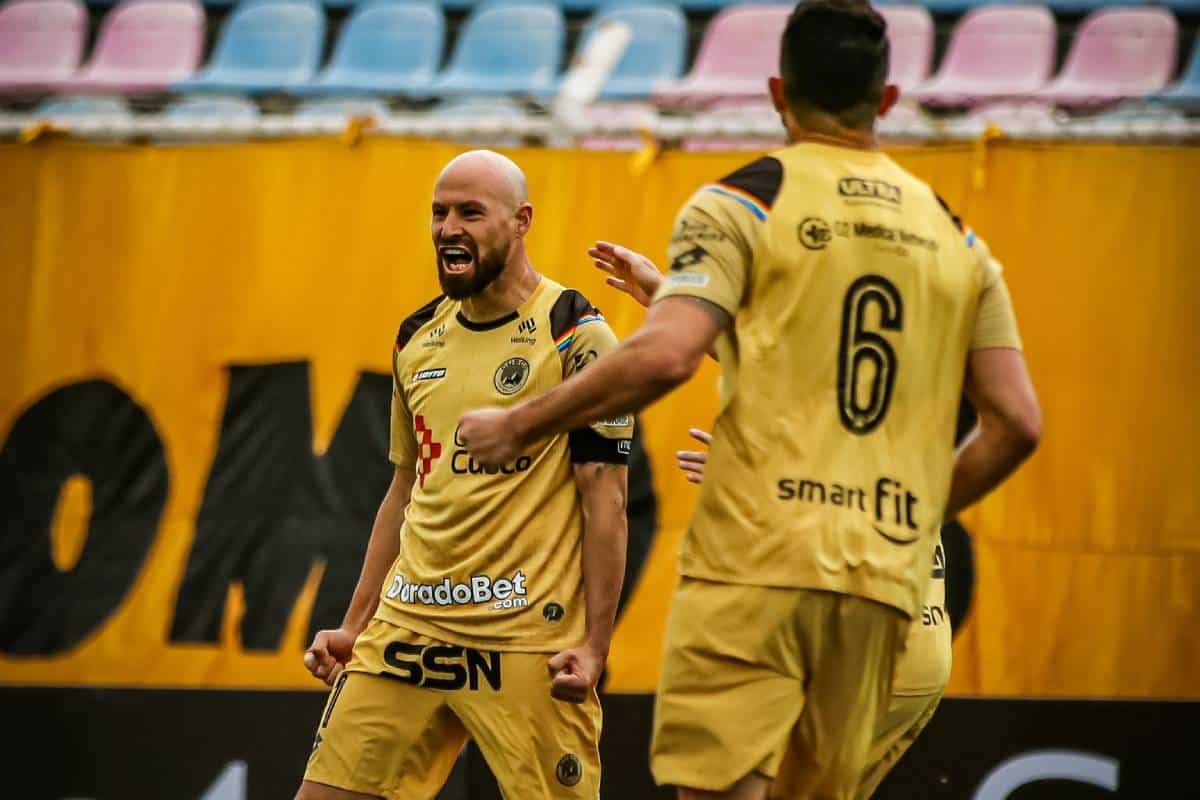 Cusco FC llevaba por nombre Real Garcilaso en su ascenso en el 2012