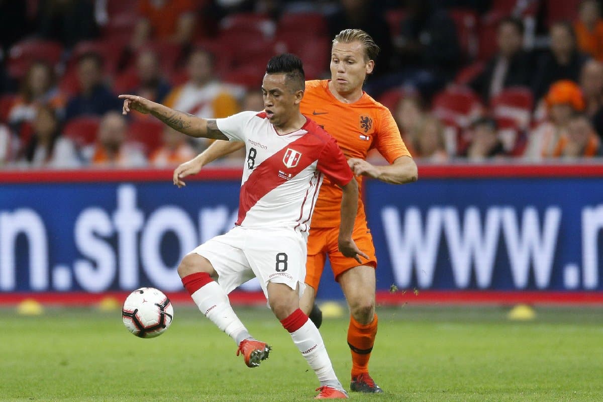 Cueva-Holanda