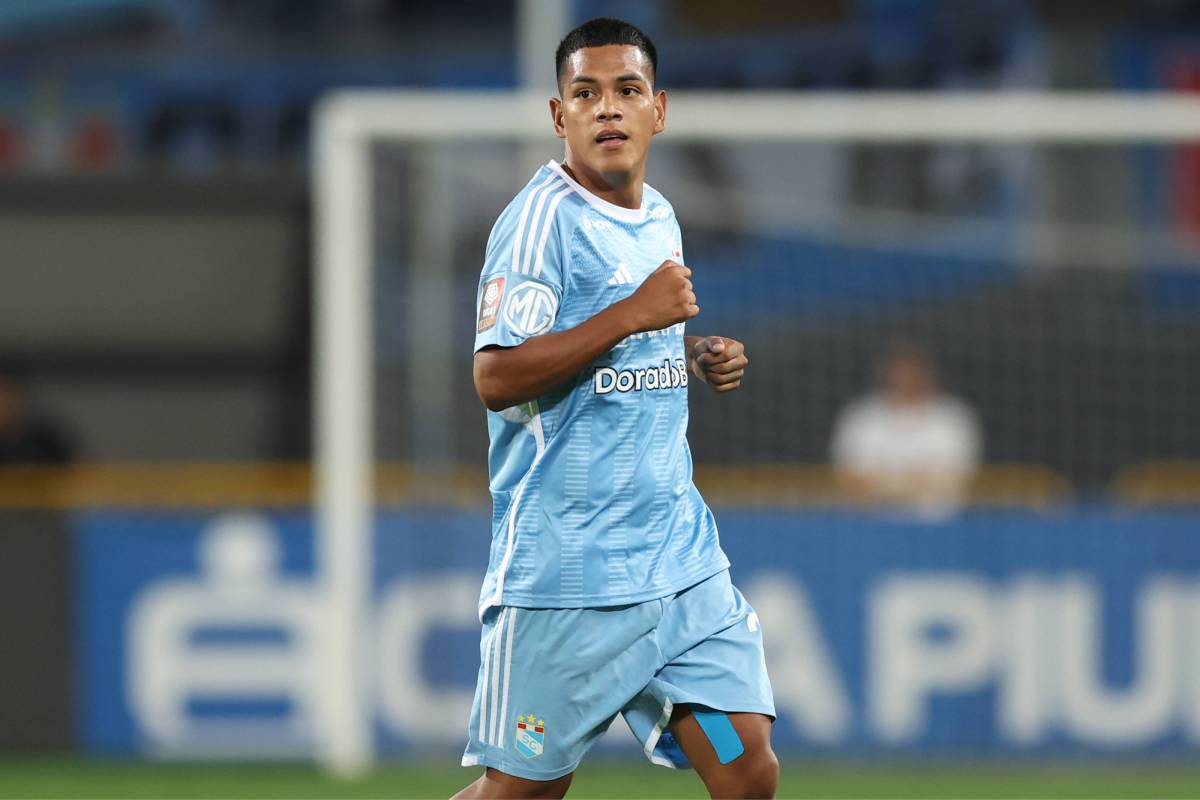 Joao Grimaldo debutó con Sporting Cristal en el 2020.