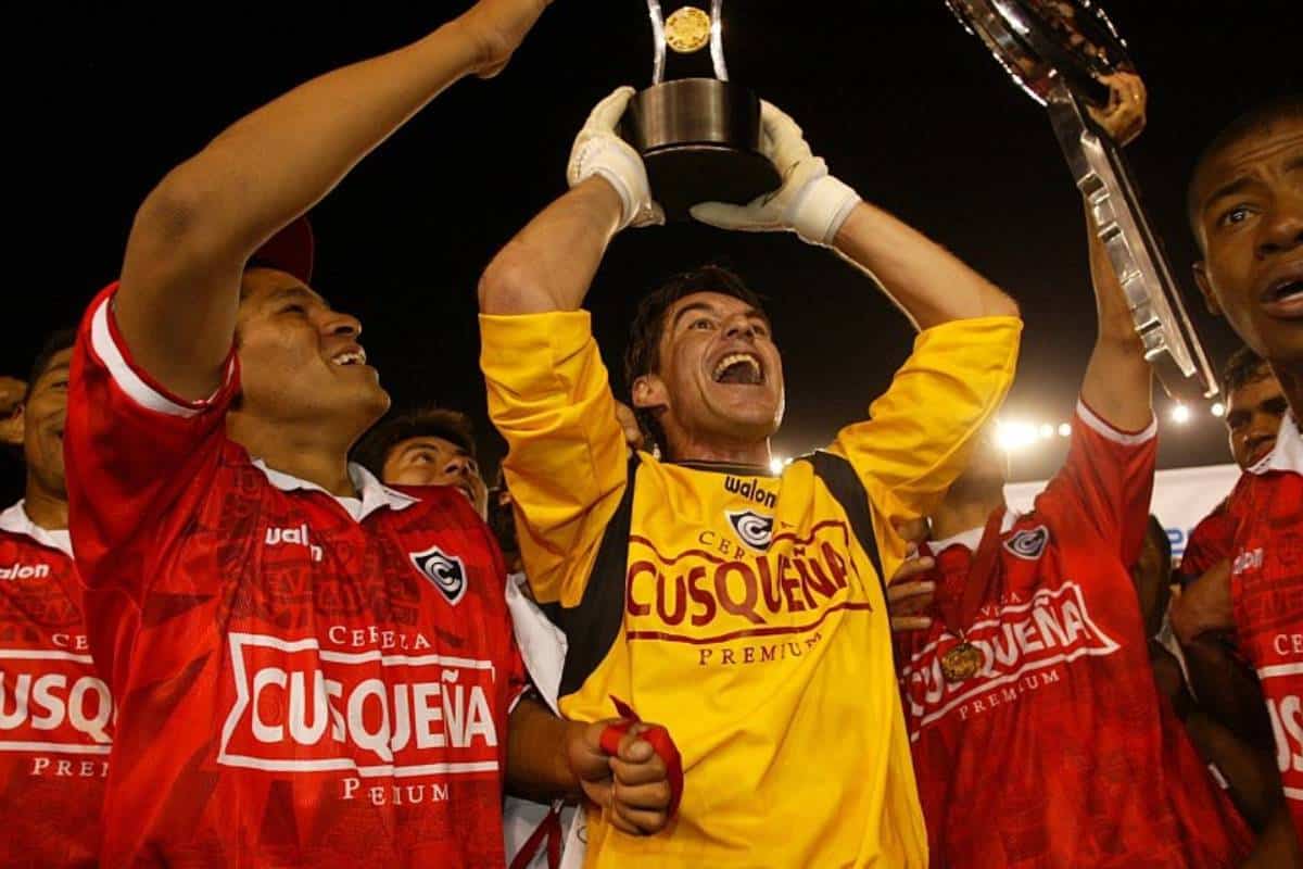 La hazaña de Cienciano del Cusco en la Copa Sudamericana 2003.