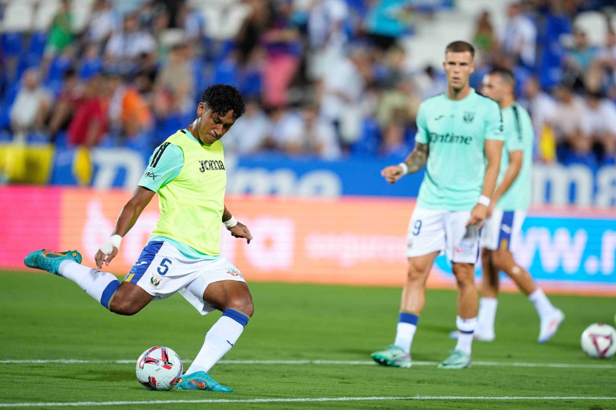 Renato Tapia ha jugado cada uno de los partidos de la temporada con Leganés