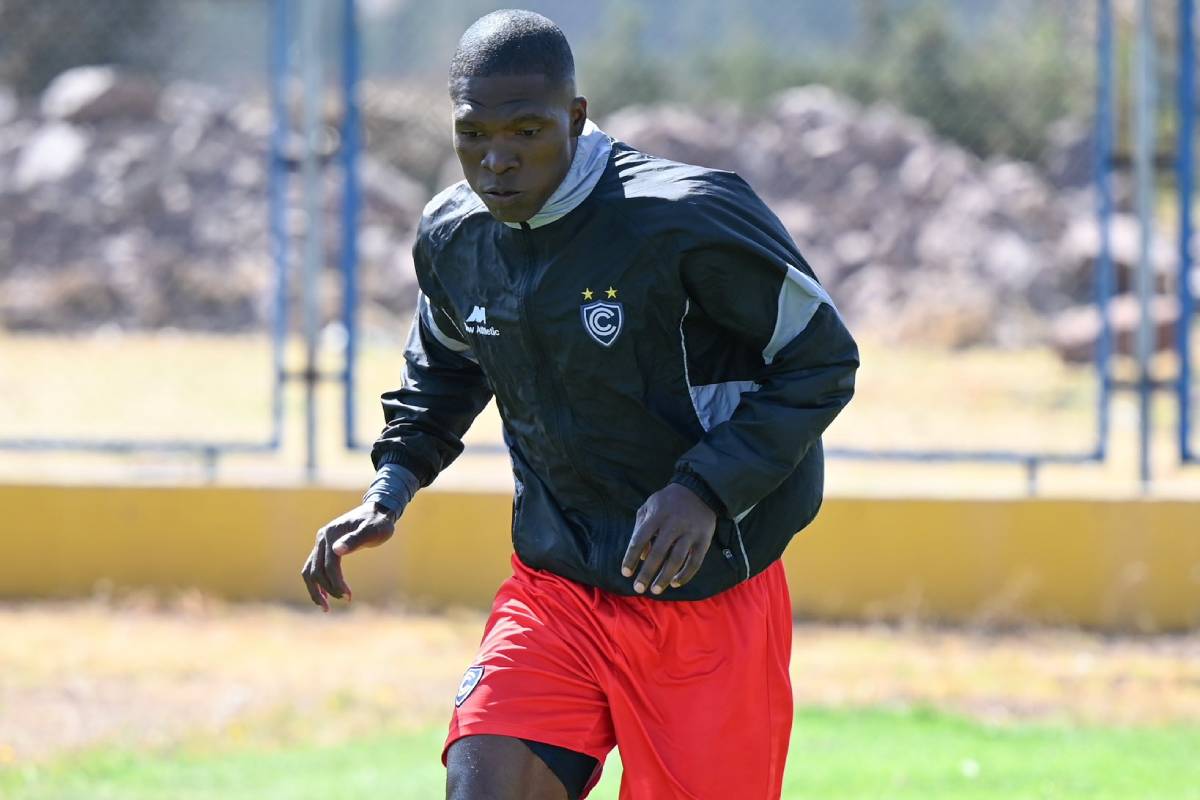 Germán Mera no seguirá defendiendo la camiseta de Cienciano.